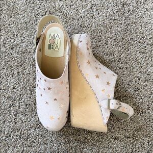 Women's MAGUBA Star-Patterned Clogs